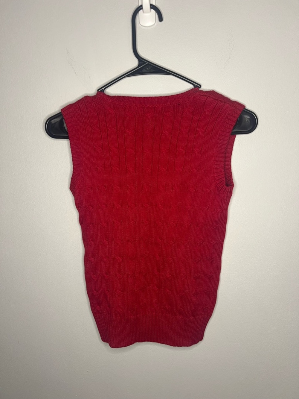 Polo Ralph Lauren Boys or child’s cable knit sleeveless red vest size S (8) - Picture 8 of 8
